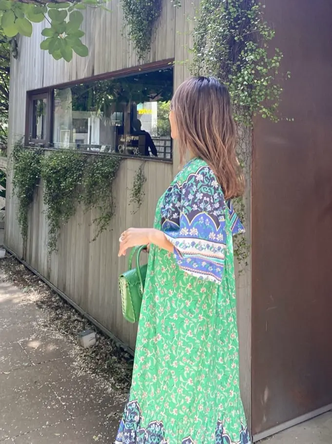 ORIGINATED IN GRACE CONTINENTAL yukimi yonee コーディネート画像