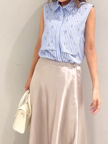 ORIGINATED IN GRACE CONTINENTAL yukimi yonee コーディネート画像