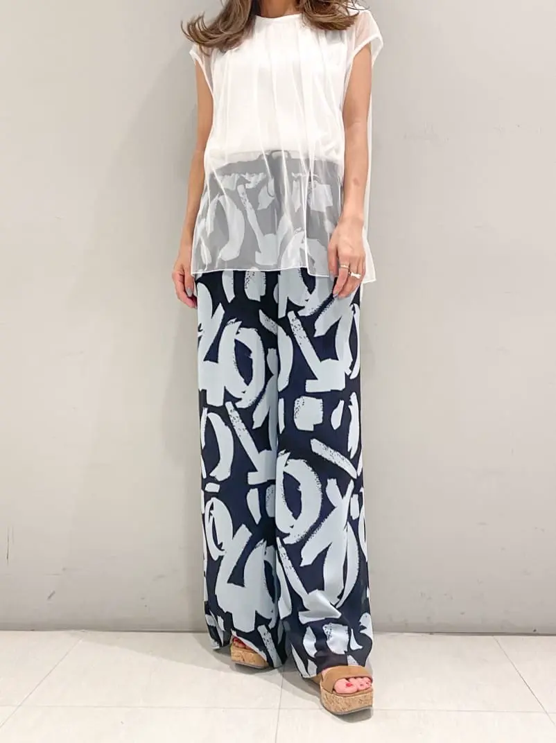 ORIGINATED IN GRACE CONTINENTAL yukimi yonee コーディネート画像