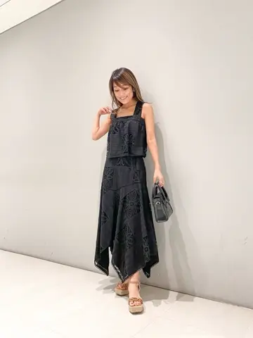 ORIGINATED IN GRACE CONTINENTAL yukimi yonee コーディネート画像