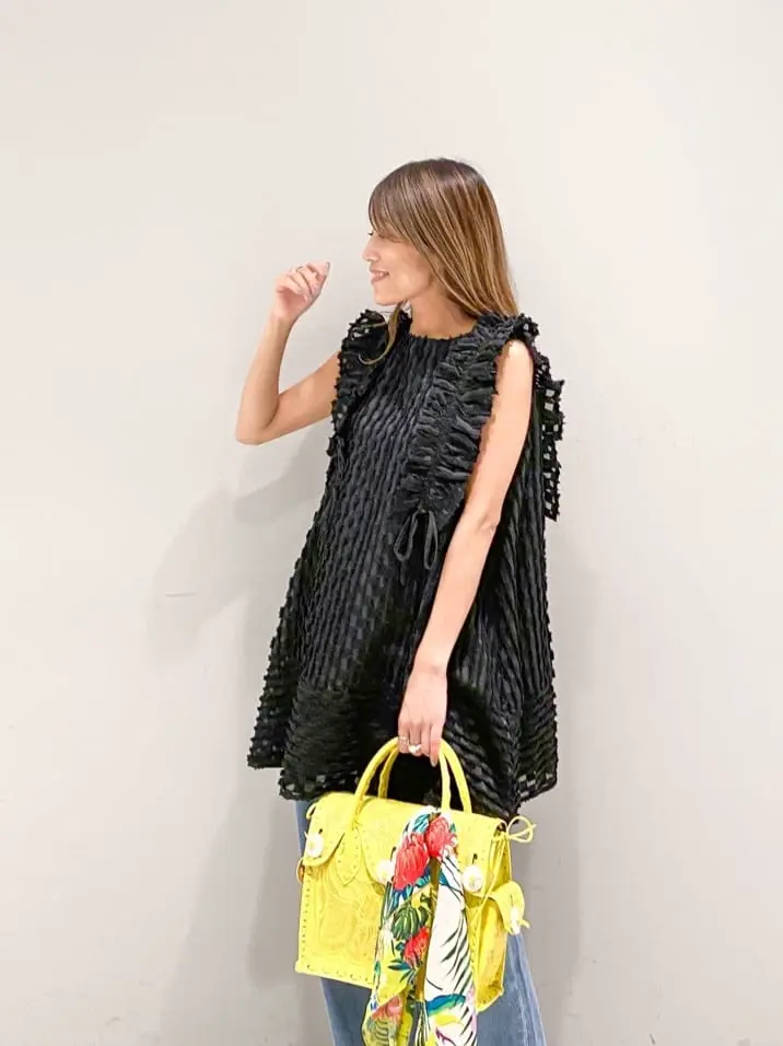 ORIGINATED IN GRACE CONTINENTAL yukimi yonee コーディネート画像