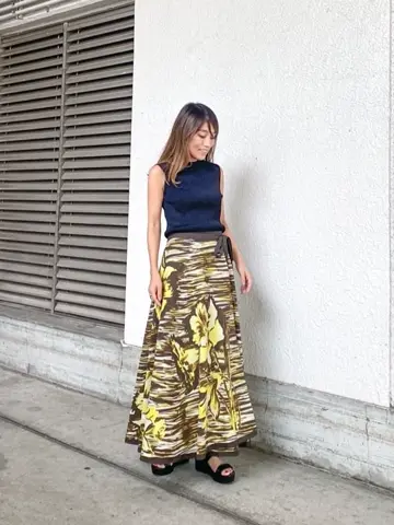 ORIGINATED IN GRACE CONTINENTAL yukimi yonee コーディネート画像