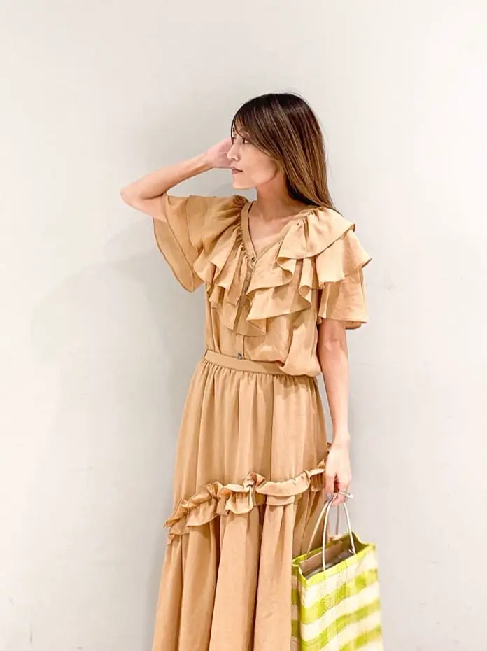 ORIGINATED IN GRACE CONTINENTAL yukimi yonee コーディネート画像