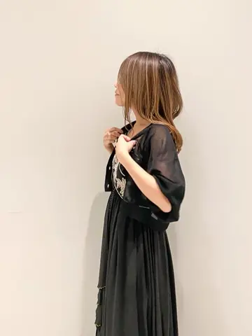 ORIGINATED IN GRACE CONTINENTAL yukimi yonee コーディネート画像