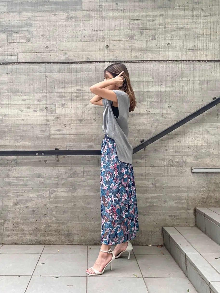 ORIGINATED IN GRACE CONTINENTAL yukimi yonee コーディネート画像