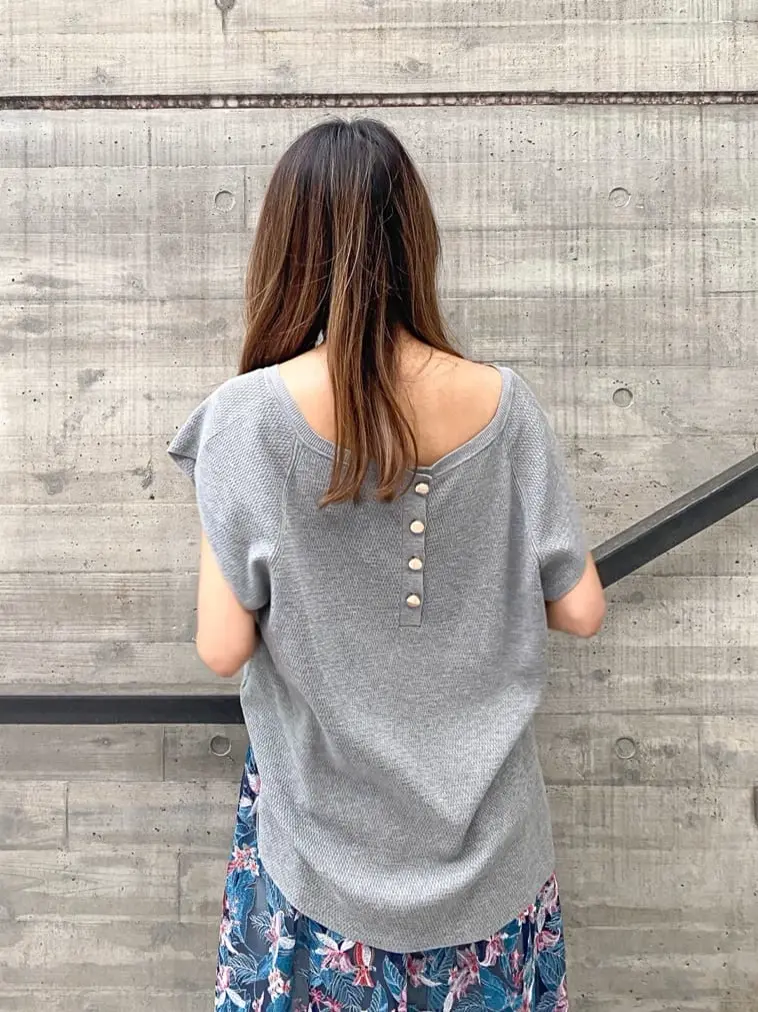 ORIGINATED IN GRACE CONTINENTAL yukimi yonee コーディネート画像