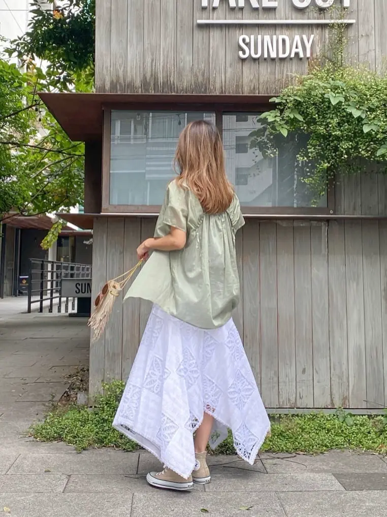 ORIGINATED IN GRACE CONTINENTAL yukimi yonee コーディネート画像