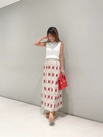 ORIGINATED IN GRACE CONTINENTAL yukimi yonee コーディネート画像