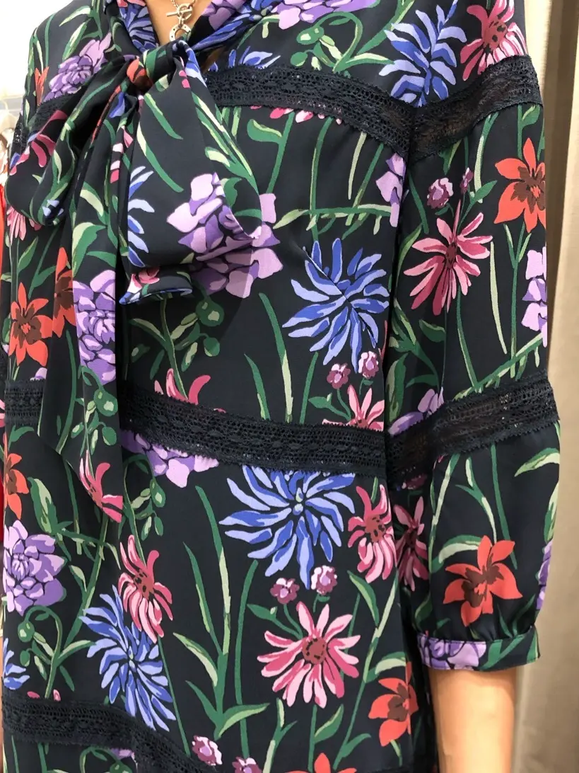 ORIGINATED IN GRACE CONTINENTAL 亀田 未希 コーディネート画像