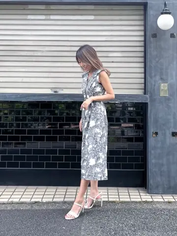 ORIGINATED IN GRACE CONTINENTAL yukimi yonee コーディネート画像