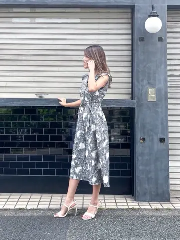 ORIGINATED IN GRACE CONTINENTAL yukimi yonee コーディネート画像