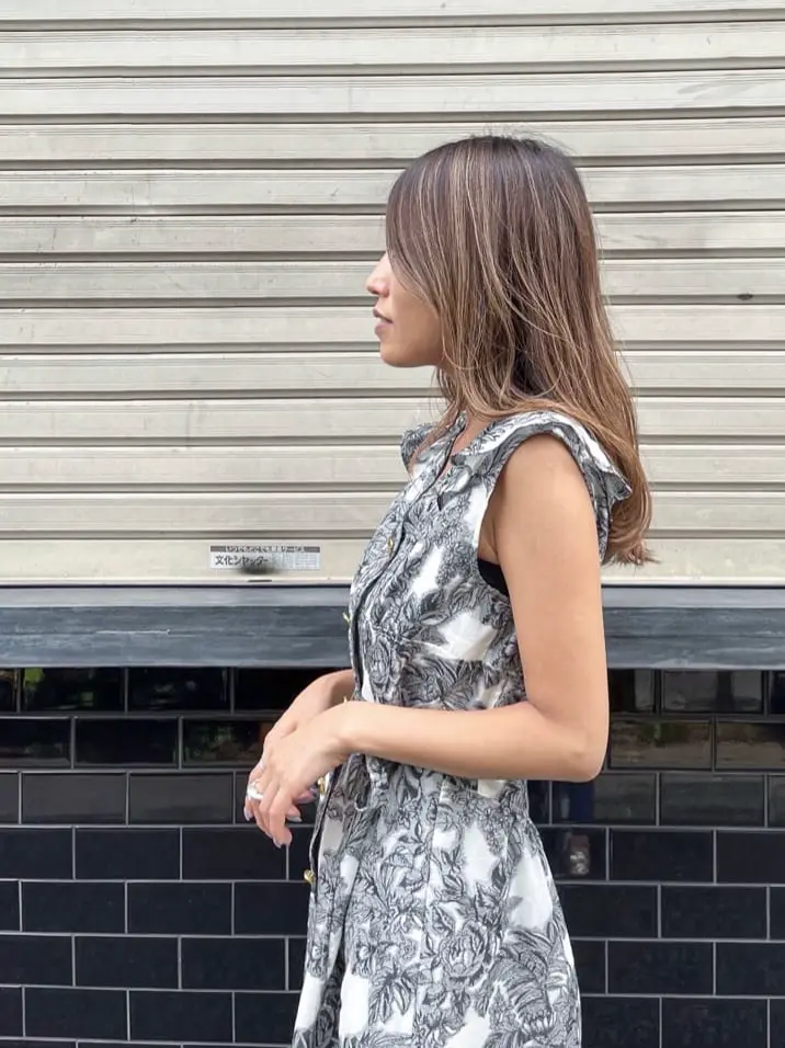 ORIGINATED IN GRACE CONTINENTAL yukimi yonee コーディネート画像