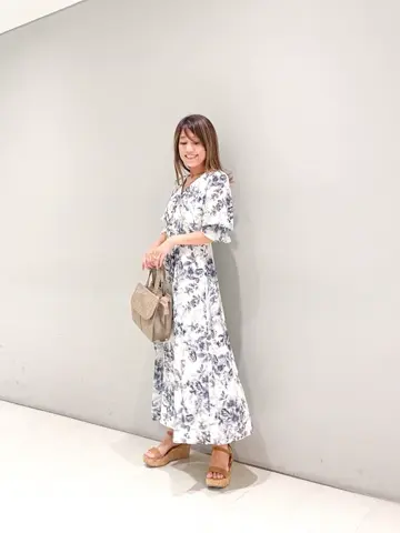 ORIGINATED IN GRACE CONTINENTAL yukimi yonee コーディネート画像