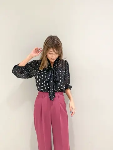 ORIGINATED IN GRACE CONTINENTAL yukimi yonee コーディネート画像