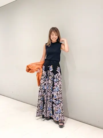 ORIGINATED IN GRACE CONTINENTAL yukimi yonee コーディネート画像