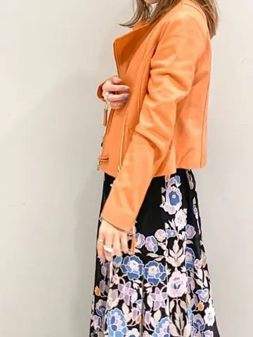 ORIGINATED IN GRACE CONTINENTAL yukimi yonee コーディネート画像