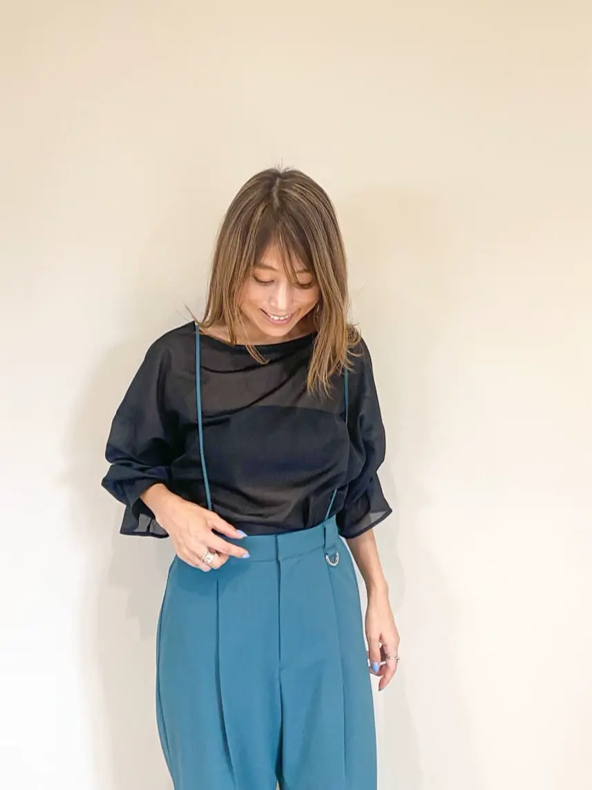 ORIGINATED IN GRACE CONTINENTAL yukimi yonee コーディネート画像