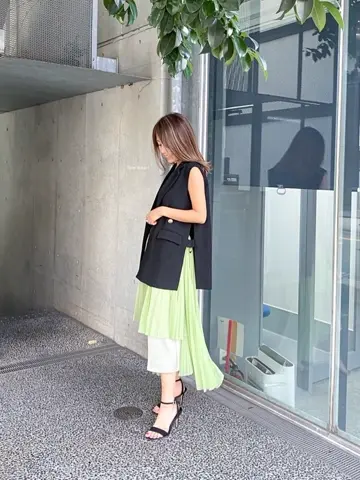 ORIGINATED IN GRACE CONTINENTAL yukimi yonee コーディネート画像