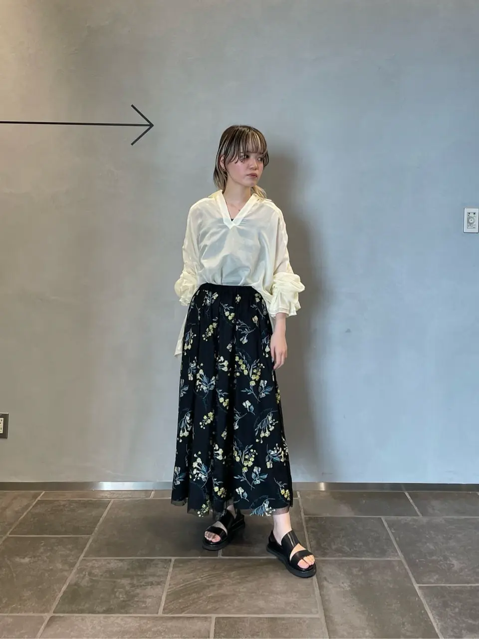 ORIGINATED IN GRACE CONTINENTAL 三浦　芙優 コーディネート画像