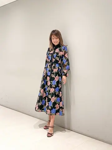 ORIGINATED IN GRACE CONTINENTAL yukimi yonee コーディネート画像