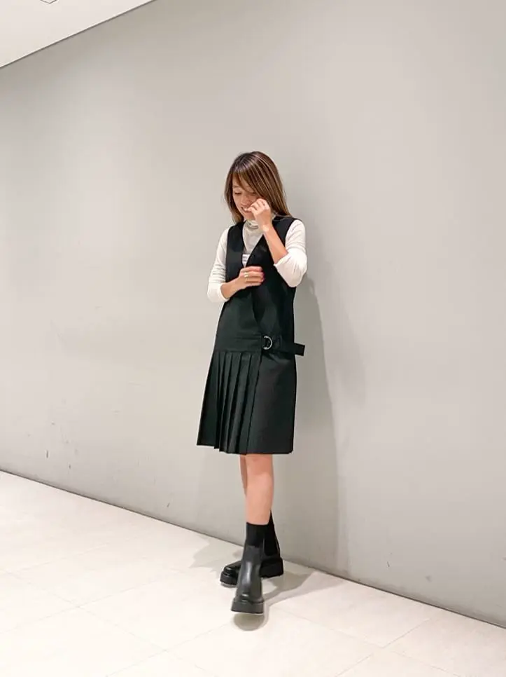 ORIGINATED IN GRACE CONTINENTAL yukimi yonee コーディネート画像