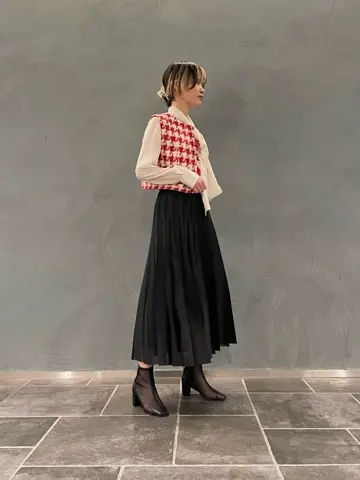 ORIGINATED IN GRACE CONTINENTAL 三浦　芙優 コーディネート画像