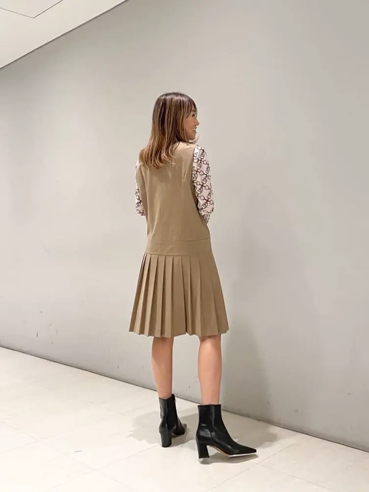 ORIGINATED IN GRACE CONTINENTAL yukimi yonee コーディネート画像