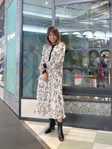 ORIGINATED IN GRACE CONTINENTAL yukimi yonee コーディネート画像