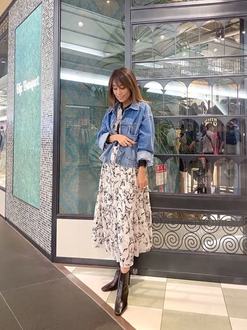 ORIGINATED IN GRACE CONTINENTAL yukimi yonee コーディネート画像