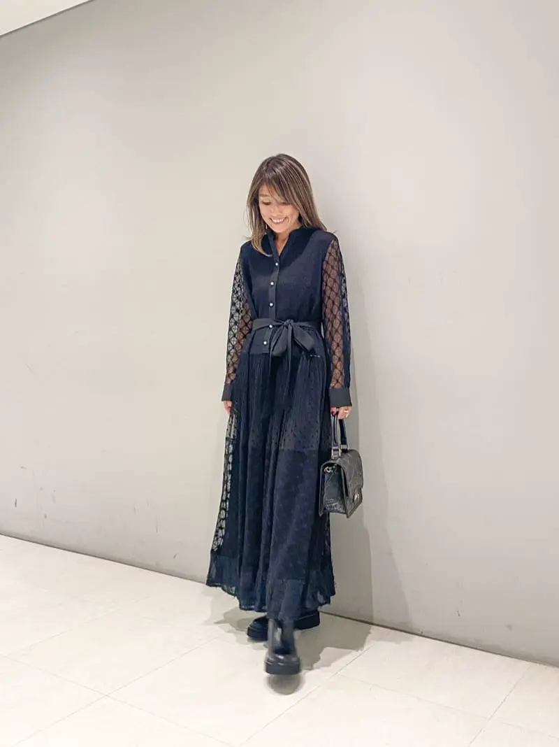 ORIGINATED IN GRACE CONTINENTAL yukimi yonee コーディネート画像