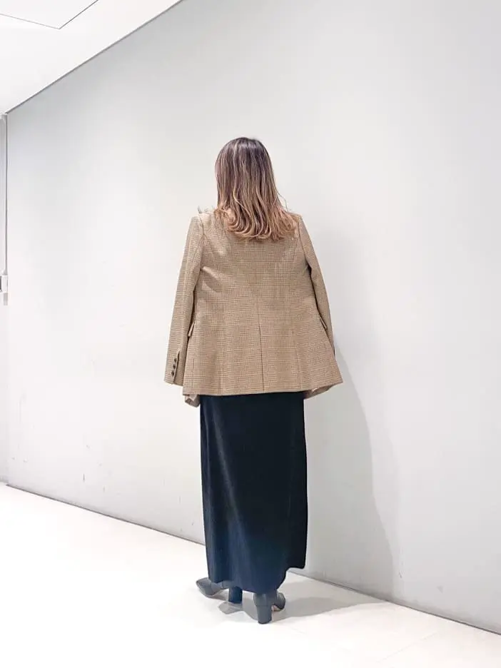 ORIGINATED IN GRACE CONTINENTAL yukimi yonee コーディネート画像