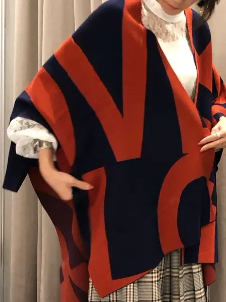 ORIGINATED IN GRACE CONTINENTAL 亀田 未希 コーディネート画像