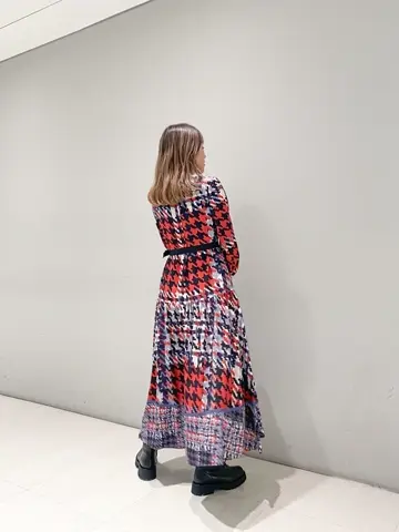 ORIGINATED IN GRACE CONTINENTAL yukimi yonee コーディネート画像