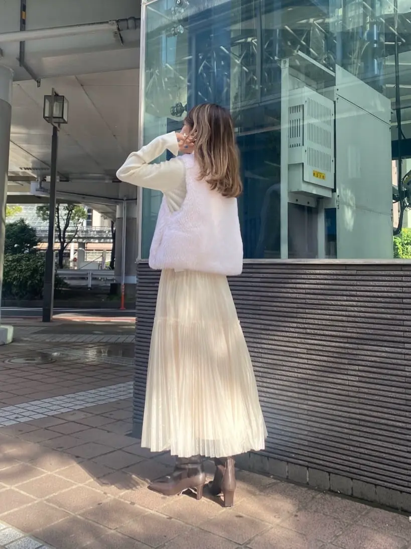 ORIGINATED IN GRACE CONTINENTAL yukimi yonee コーディネート画像