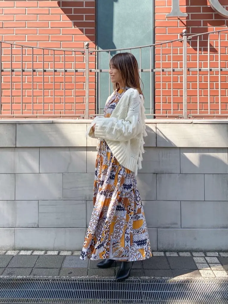 ORIGINATED IN GRACE CONTINENTAL yukimi yonee コーディネート画像