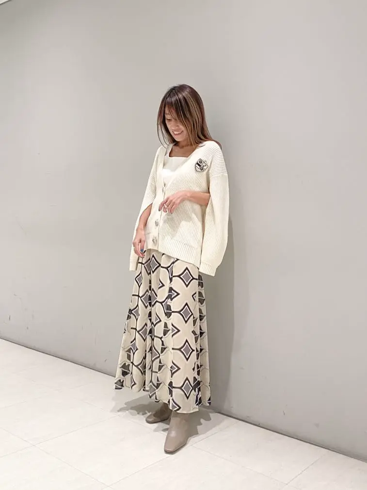 ORIGINATED IN GRACE CONTINENTAL yukimi yonee コーディネート画像