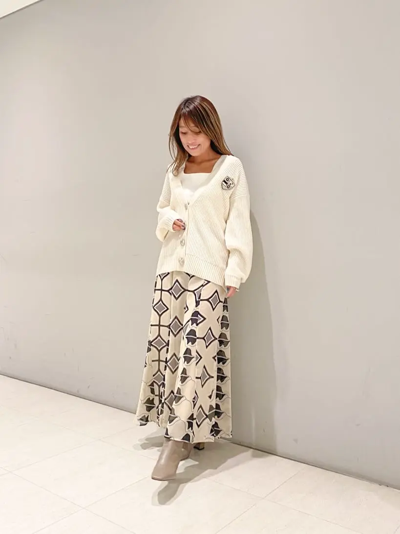 ORIGINATED IN GRACE CONTINENTAL yukimi yonee コーディネート画像