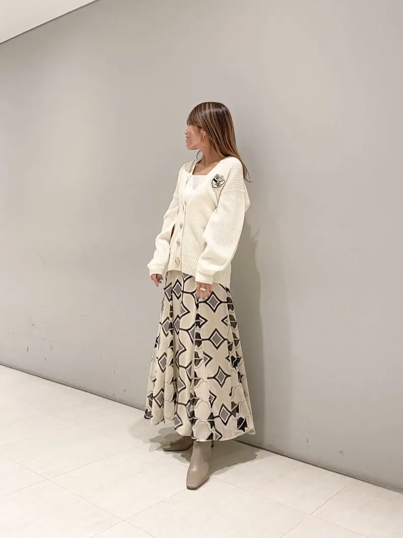 ORIGINATED IN GRACE CONTINENTAL yukimi yonee コーディネート画像