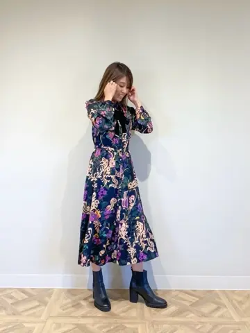 ORIGINATED IN GRACE CONTINENTAL yukimi yonee コーディネート画像