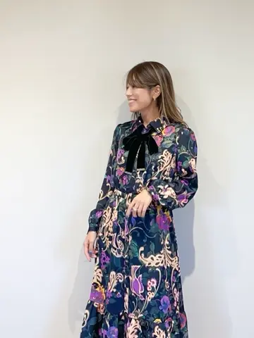 ORIGINATED IN GRACE CONTINENTAL yukimi yonee コーディネート画像