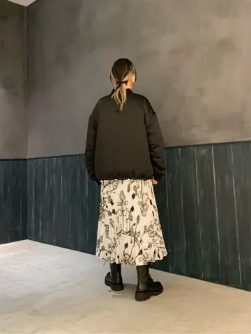 ORIGINATED IN GRACE CONTINENTAL 三浦　芙優 コーディネート画像