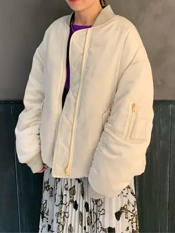 ORIGINATED IN GRACE CONTINENTAL 三浦　芙優 コーディネート画像