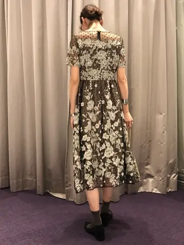 ORIGINATED IN GRACE CONTINENTAL 亀田 未希 コーディネート画像