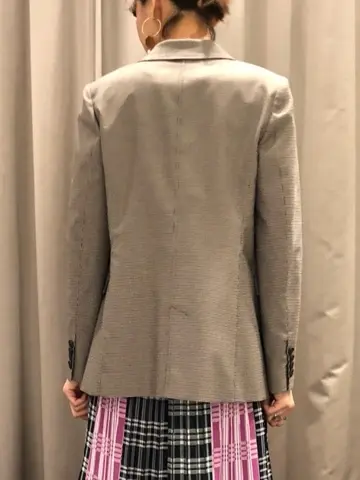 ORIGINATED IN GRACE CONTINENTAL 亀田 未希 コーディネート画像