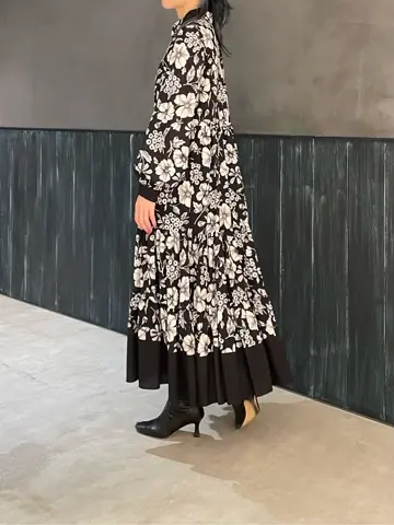 ORIGINATED IN GRACE CONTINENTAL 三浦　芙優 コーディネート画像