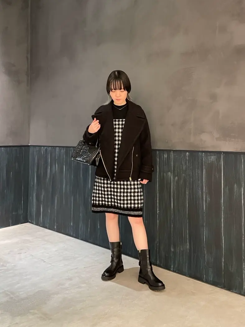 ORIGINATED IN GRACE CONTINENTAL 三浦　芙優 コーディネート画像