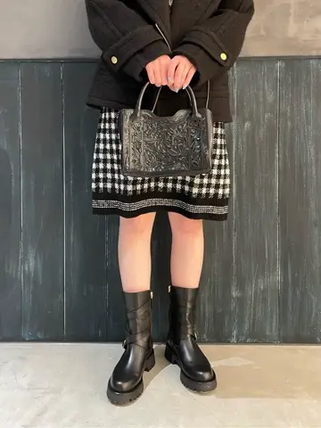 ORIGINATED IN GRACE CONTINENTAL 三浦　芙優 コーディネート画像