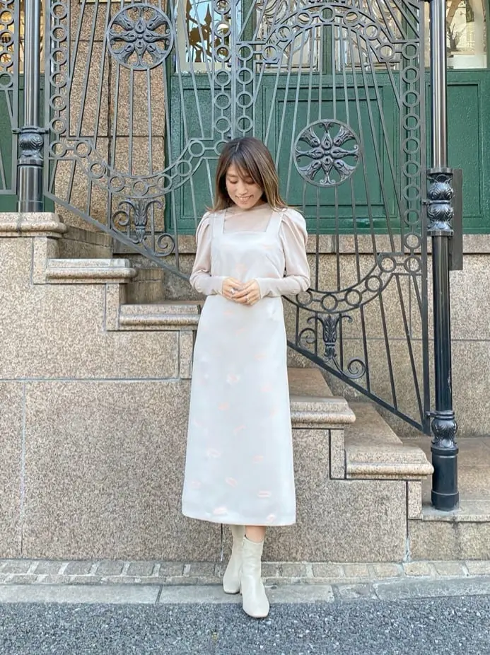 ORIGINATED IN GRACE CONTINENTAL yukimi yonee コーディネート画像