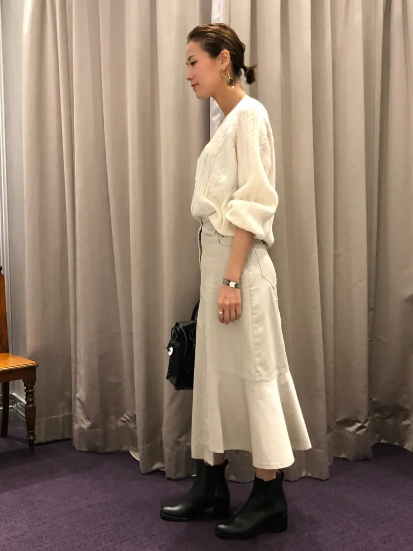 ORIGINATED IN GRACE CONTINENTAL 亀田 未希 コーディネート画像