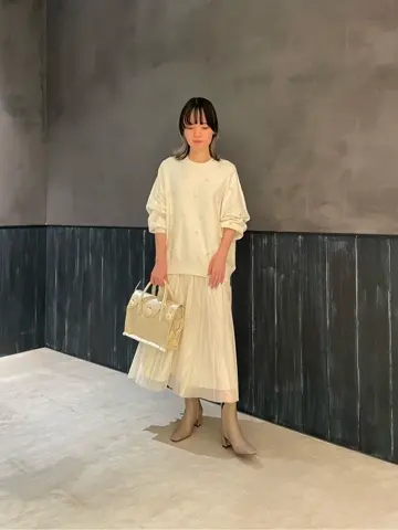 ORIGINATED IN GRACE CONTINENTAL 三浦　芙優 コーディネート画像